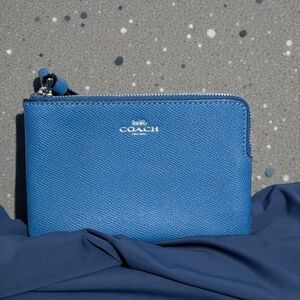 Coach Corner Zip Wristlet Sports Blue (NWT)